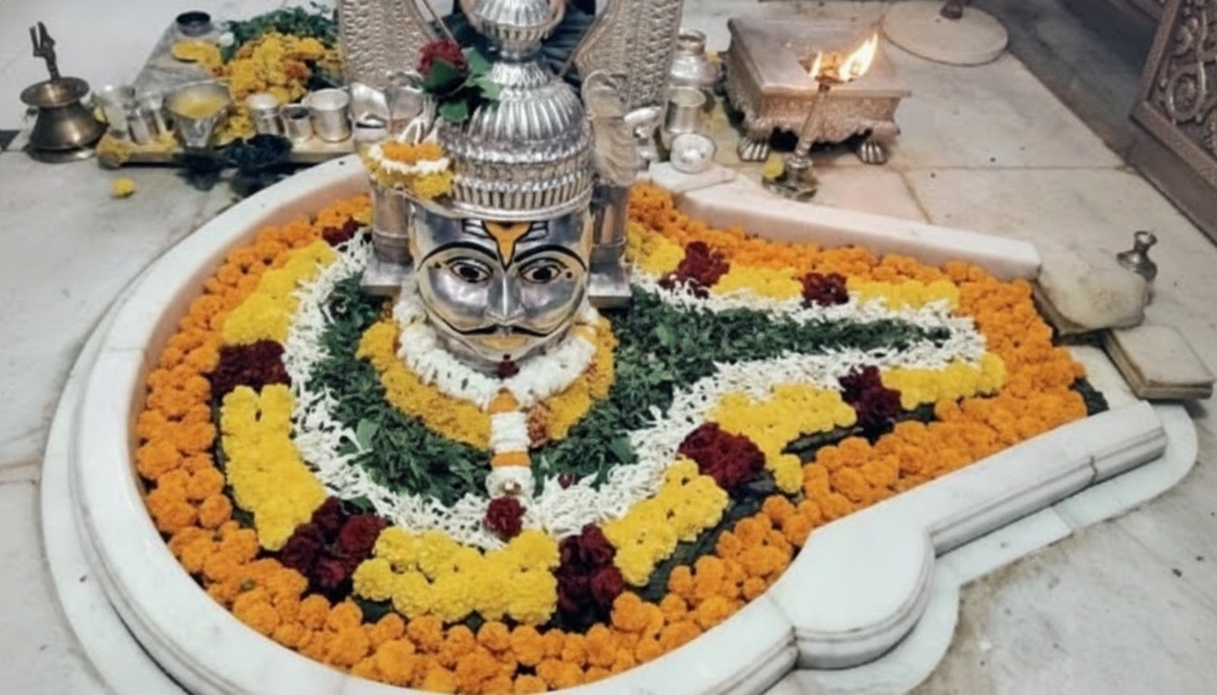 Trimbakeshwar Jyotirlinga Darshan