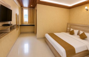 Hotel SNR Grand