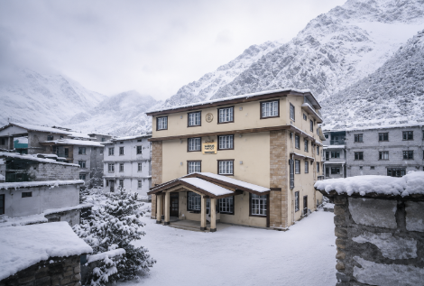 New Hotel Snow Crest