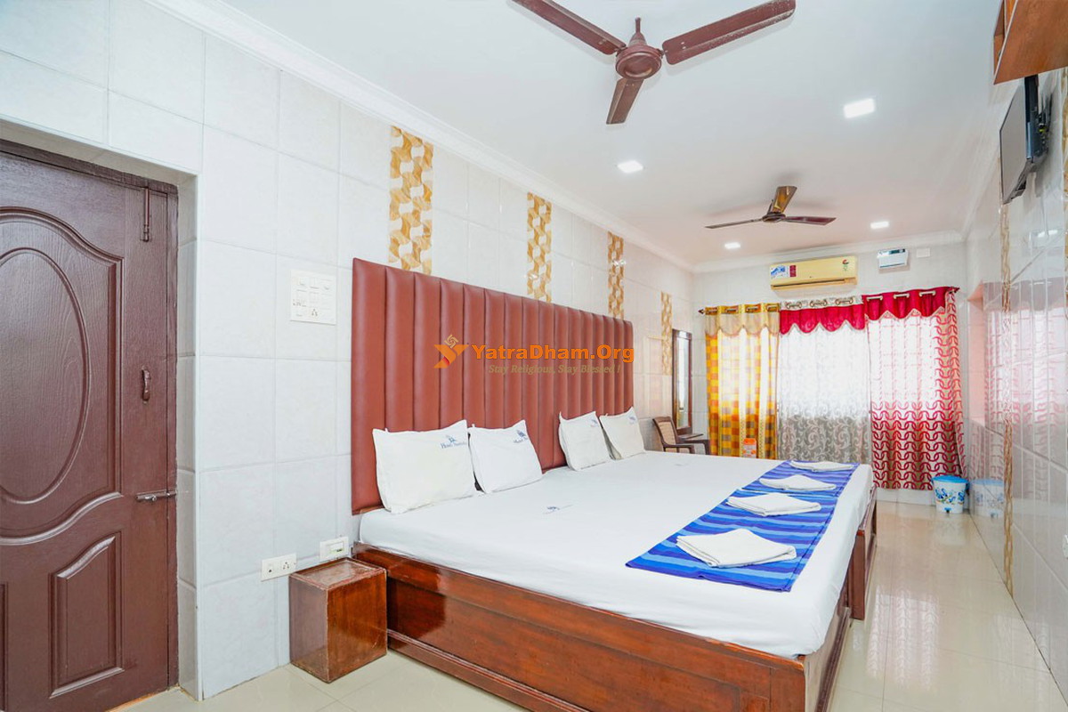 HOTEL AMBIKA