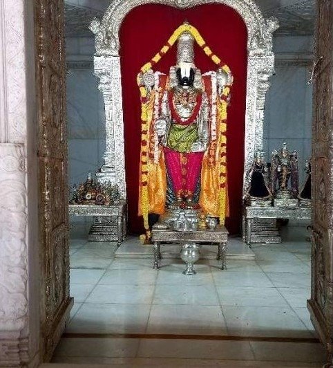 What Makes Birla Mandir Sacred for Devotees