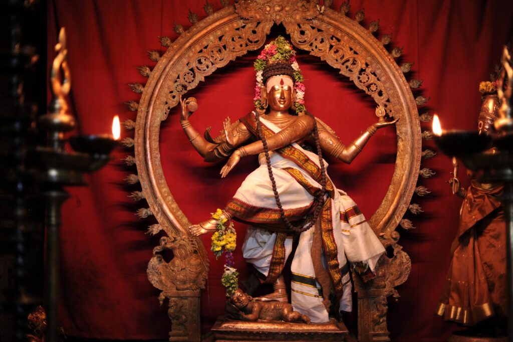What Makes Thillai Nataraja Temple Sacred for Devotees
