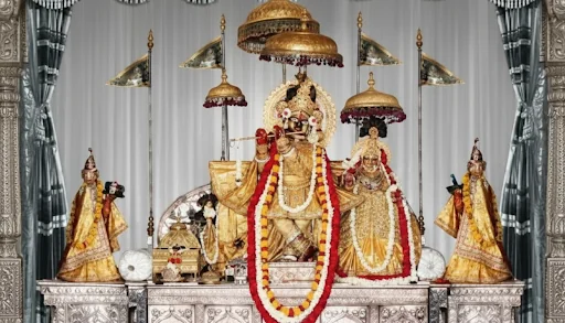 What Makes Govind Dev Ji Temple Sacred for Devotees